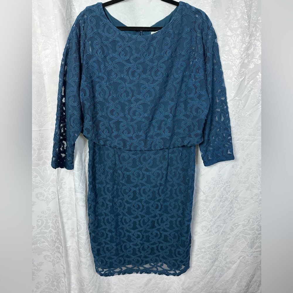 ⭐️Coldwater Creek Green Sheath Dress with 3/4 Dolman Sleeves